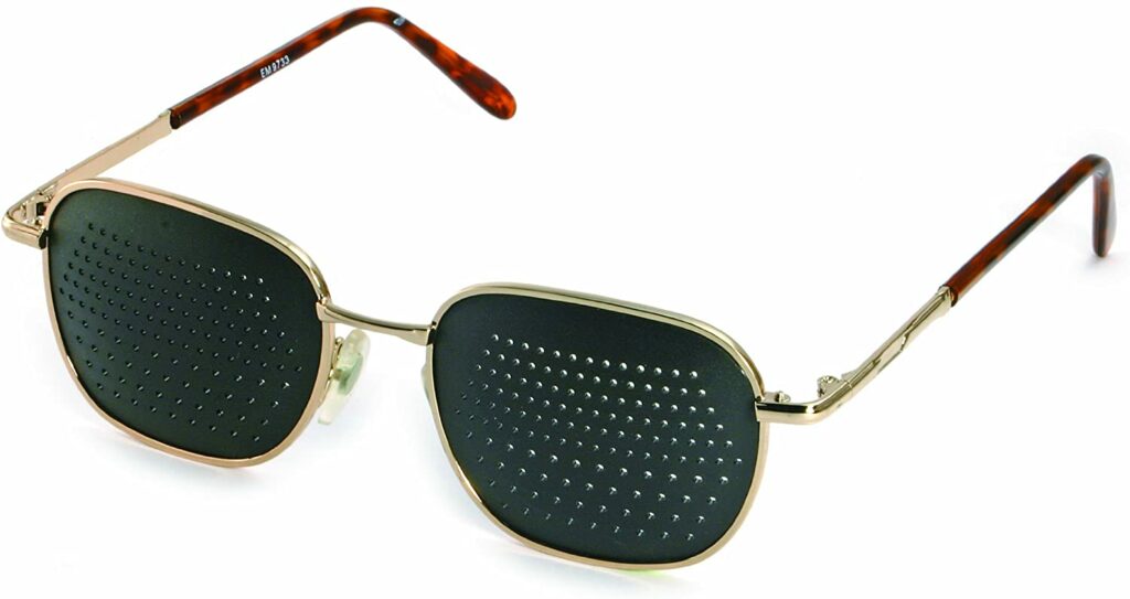 Bifokale Rasterbrille mit unterschiedlich großen Öffnungen